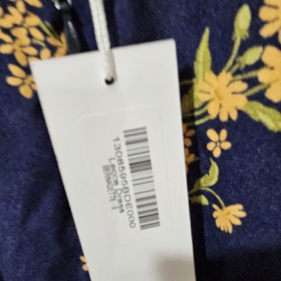 Reformation Lecce Dress - Picture 7 of 10